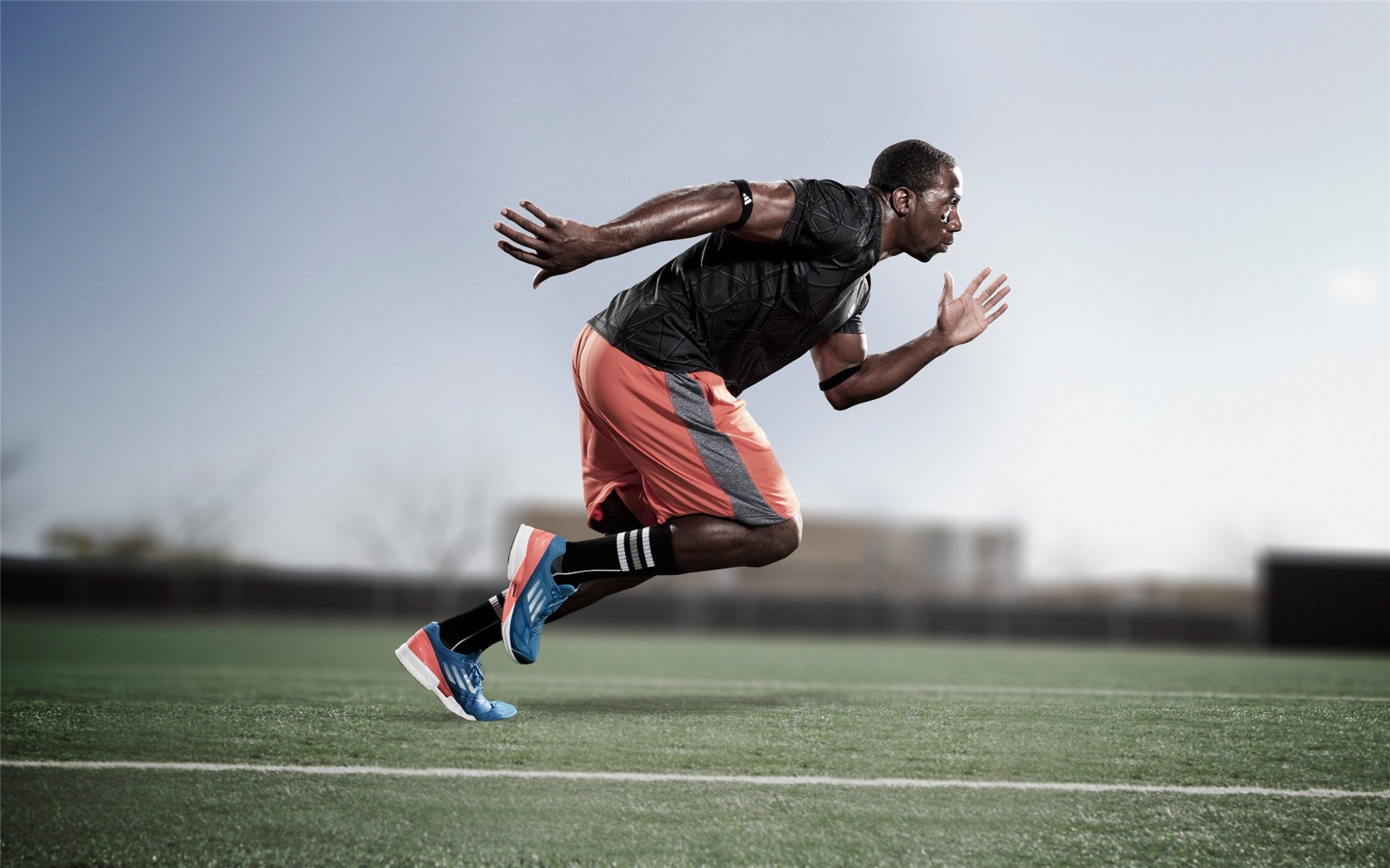 “新规则背景下的战术演变:快攻快防成为球队制胜的核心策略”